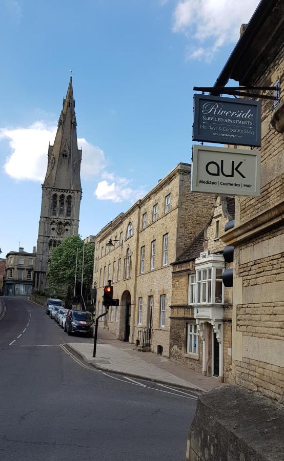 Riverside Stamford Stays Екстериор снимка