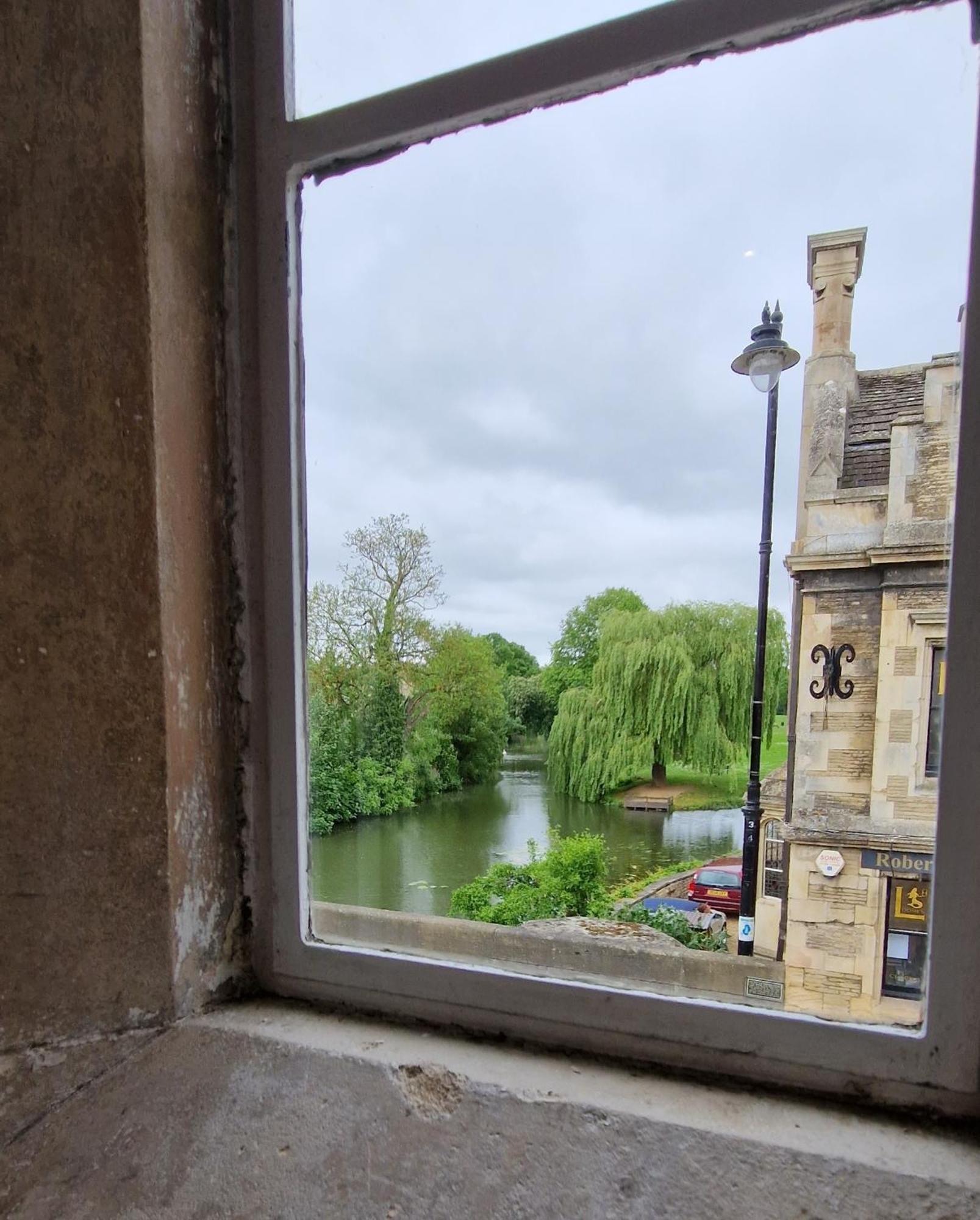 Riverside Stamford Stays Стая снимка