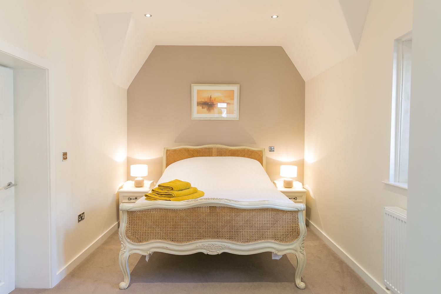 Riverside Stamford Stays Екстериор снимка