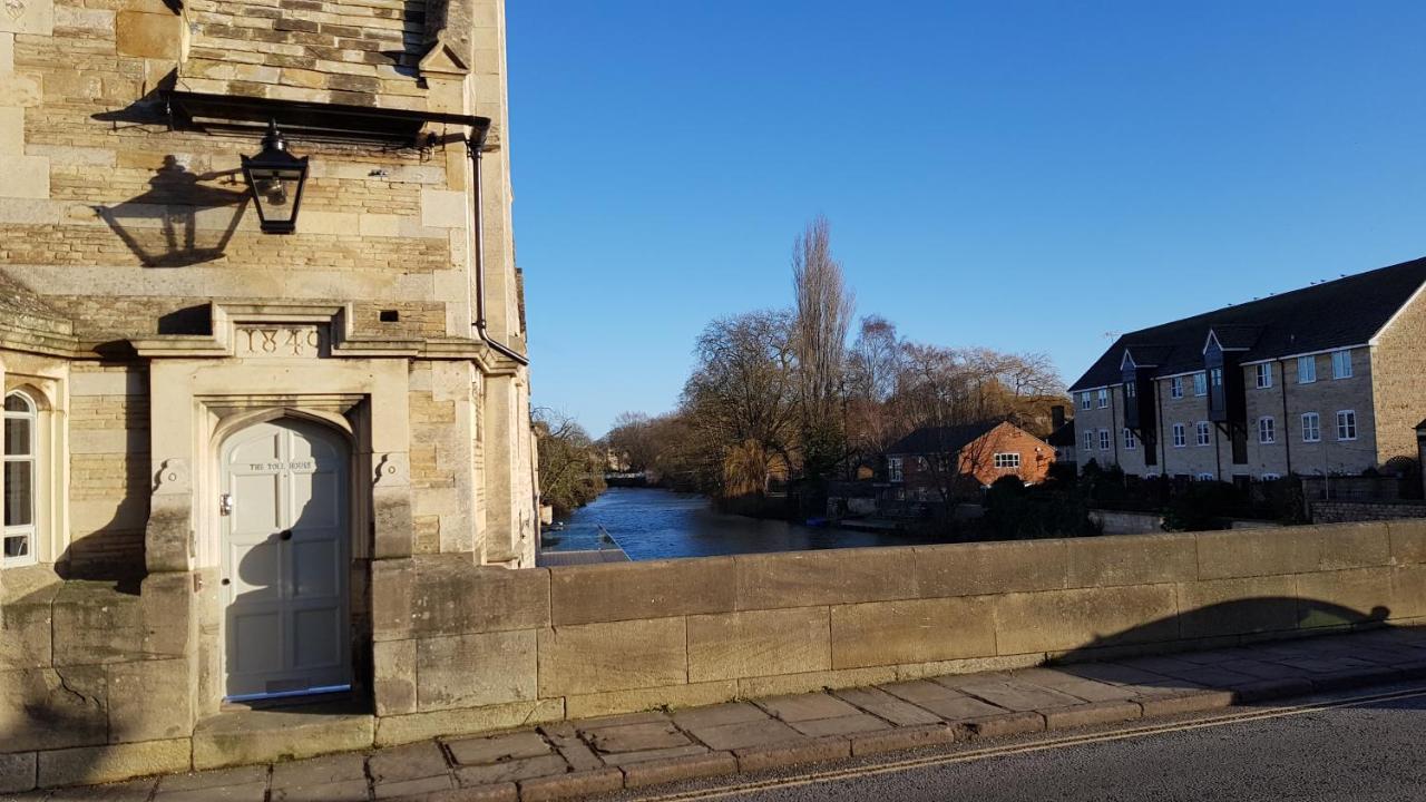 Riverside Stamford Stays Екстериор снимка